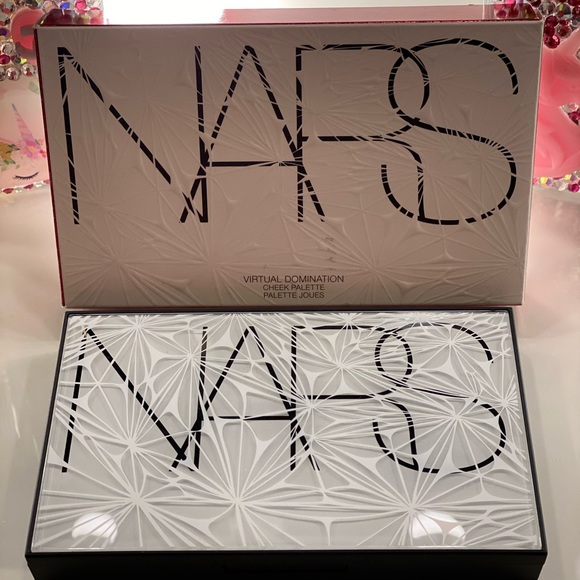 NARS Limited edition SOLD on FB - Picture 3 of 4